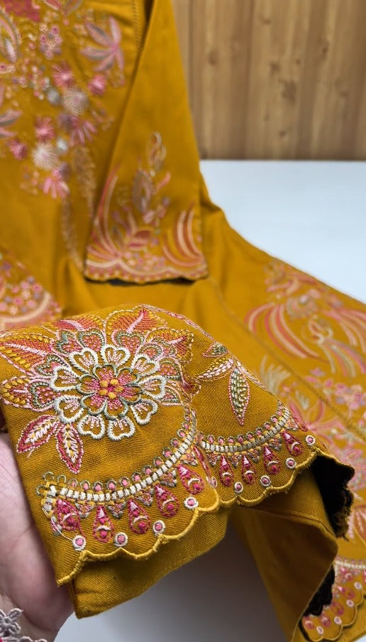 02-Piece Stitched Peach Leather Dhanak Embroidered Suit