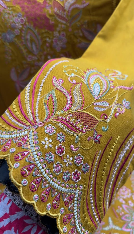 02-Piece Stitched Peach Leather Dhanak Embroidered Suit