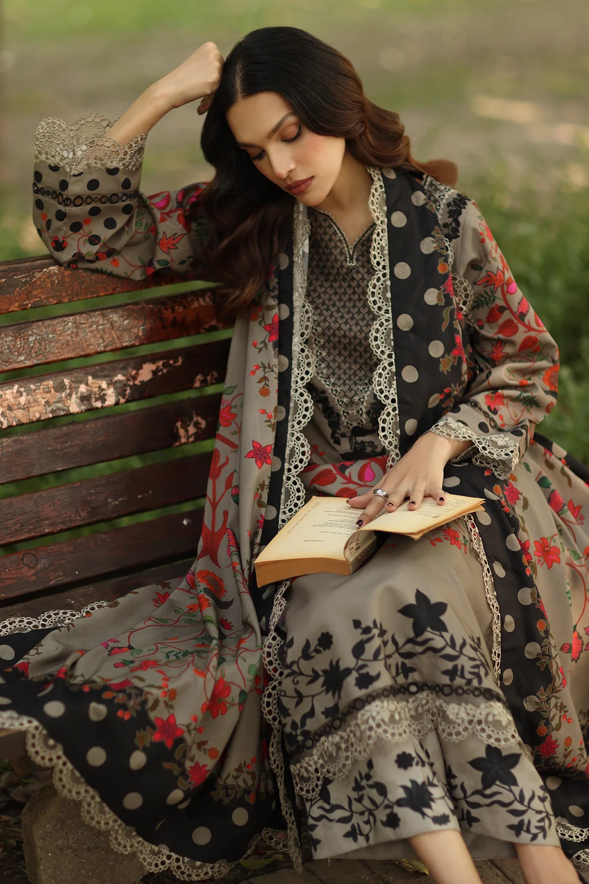 3-PC Unstitched Embroidered Linen Collection